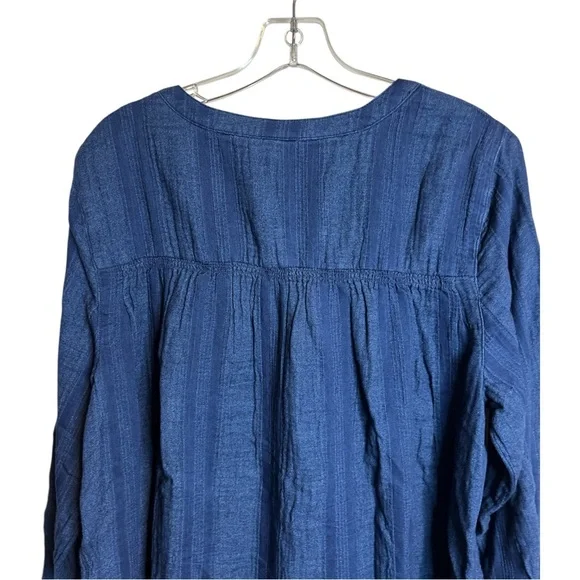 Purejill Indigo Textured Tunic Top Parker Wash Long Sleeve Sz L NWT - Picture 4 of 7